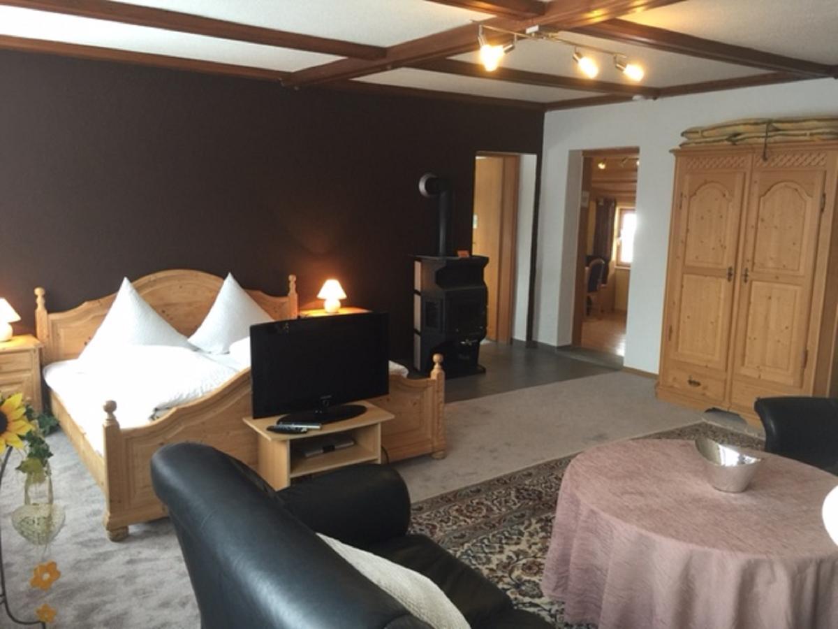 Landhaus Am Forst - Apartments Bad Alexandersbad Extérieur photo